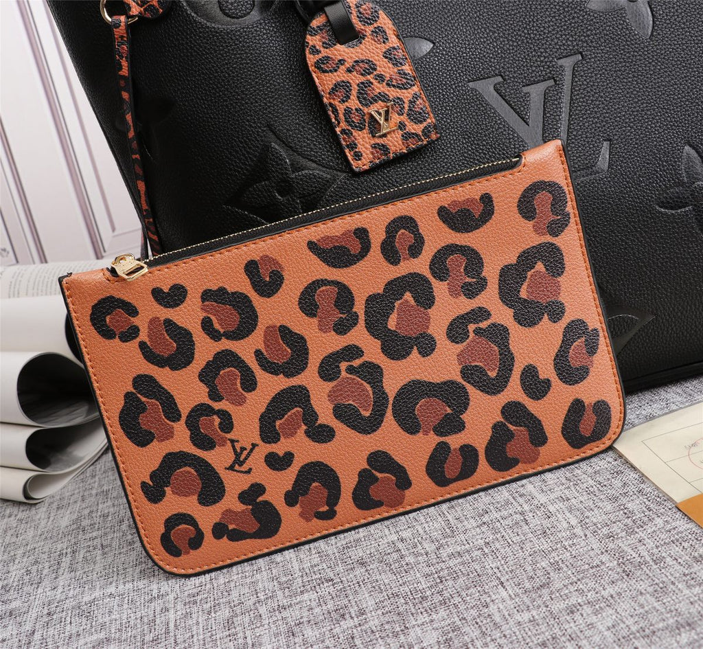 Elite Carryalls