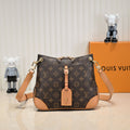 Elite Carryalls