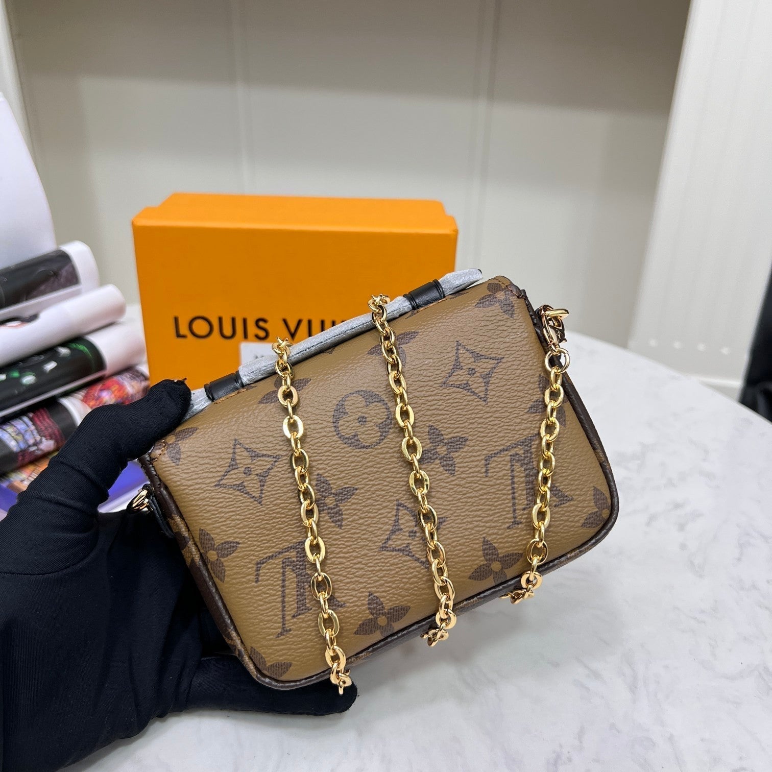 Elite Carryalls