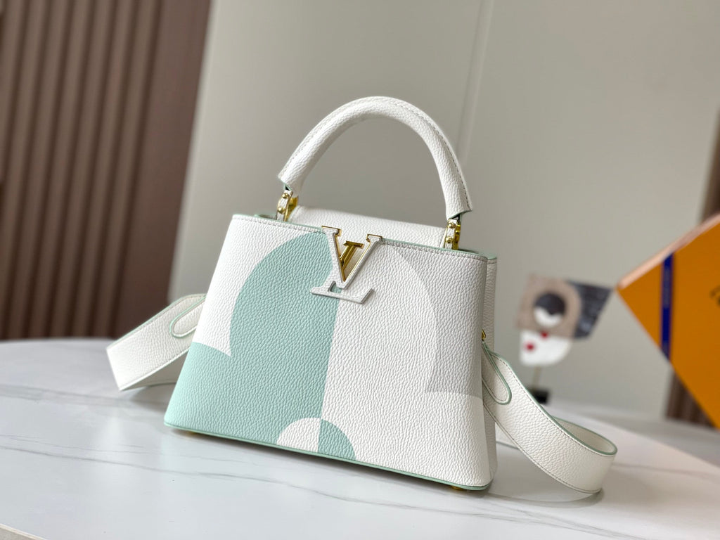 Elite Carryalls