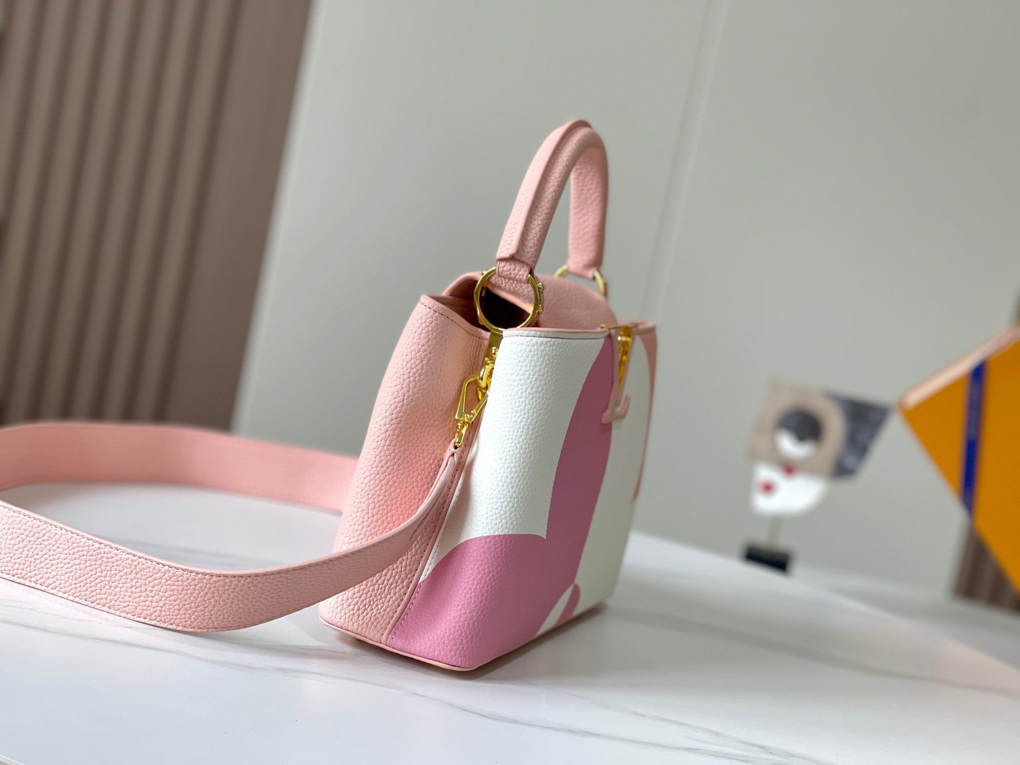 Elite Carryalls
