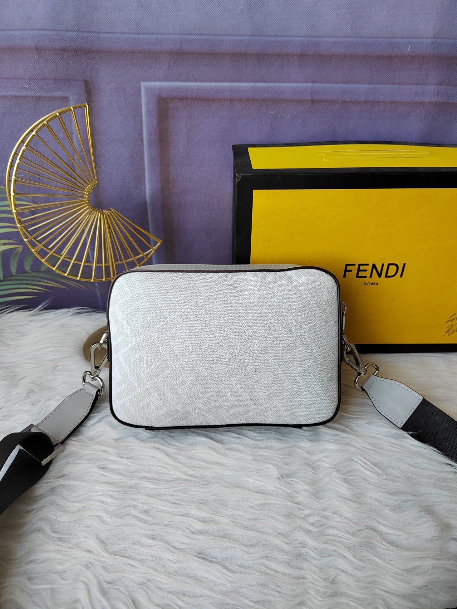 Elite Carryalls