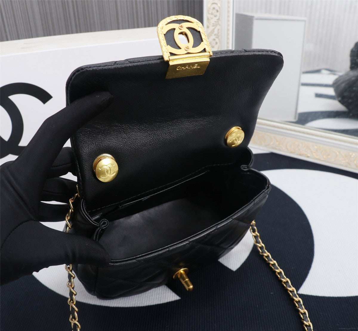 Elite Carryalls