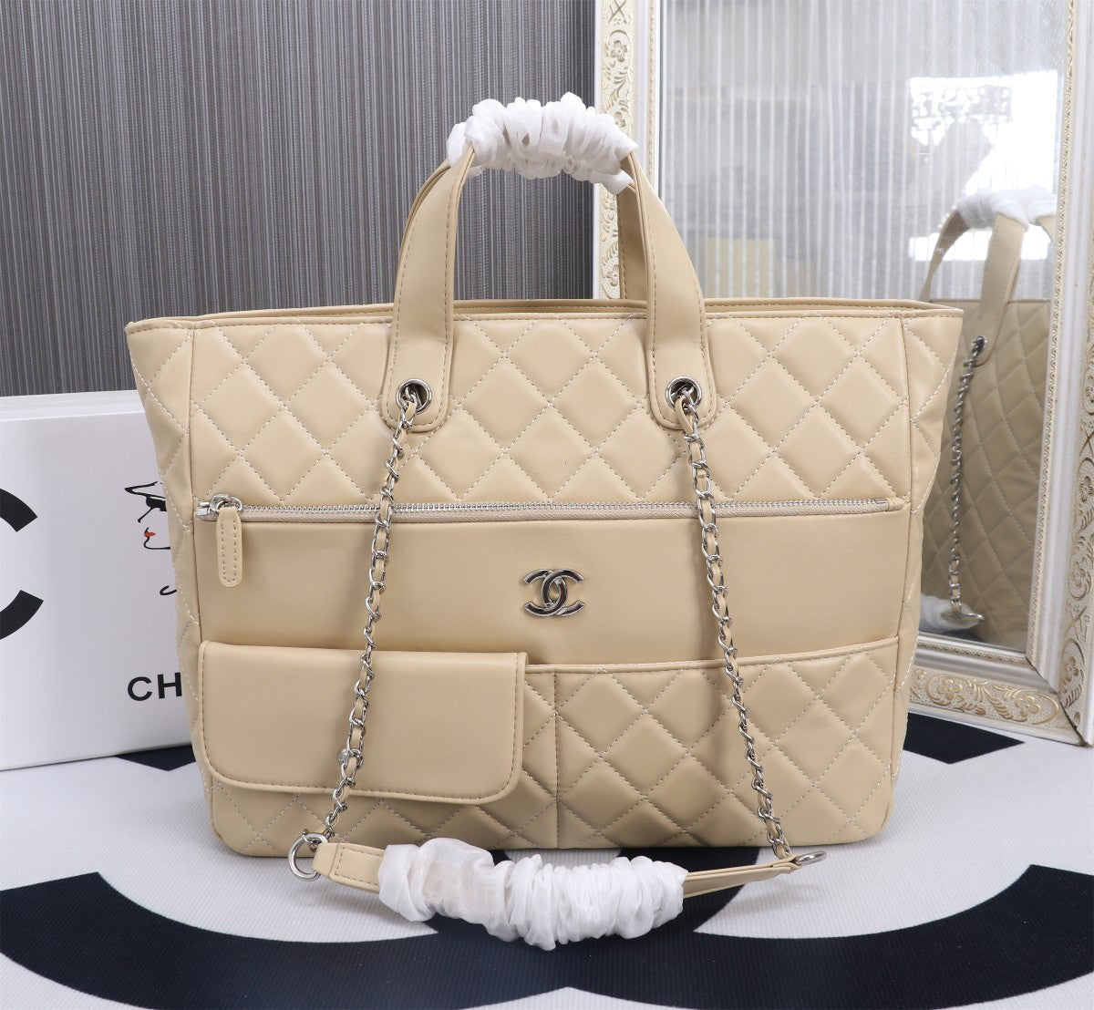Elite Carryalls