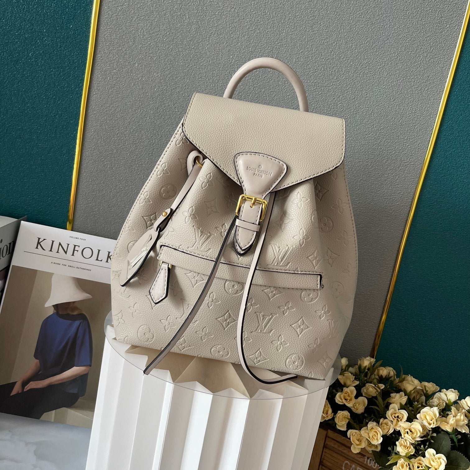 Elite Carryalls