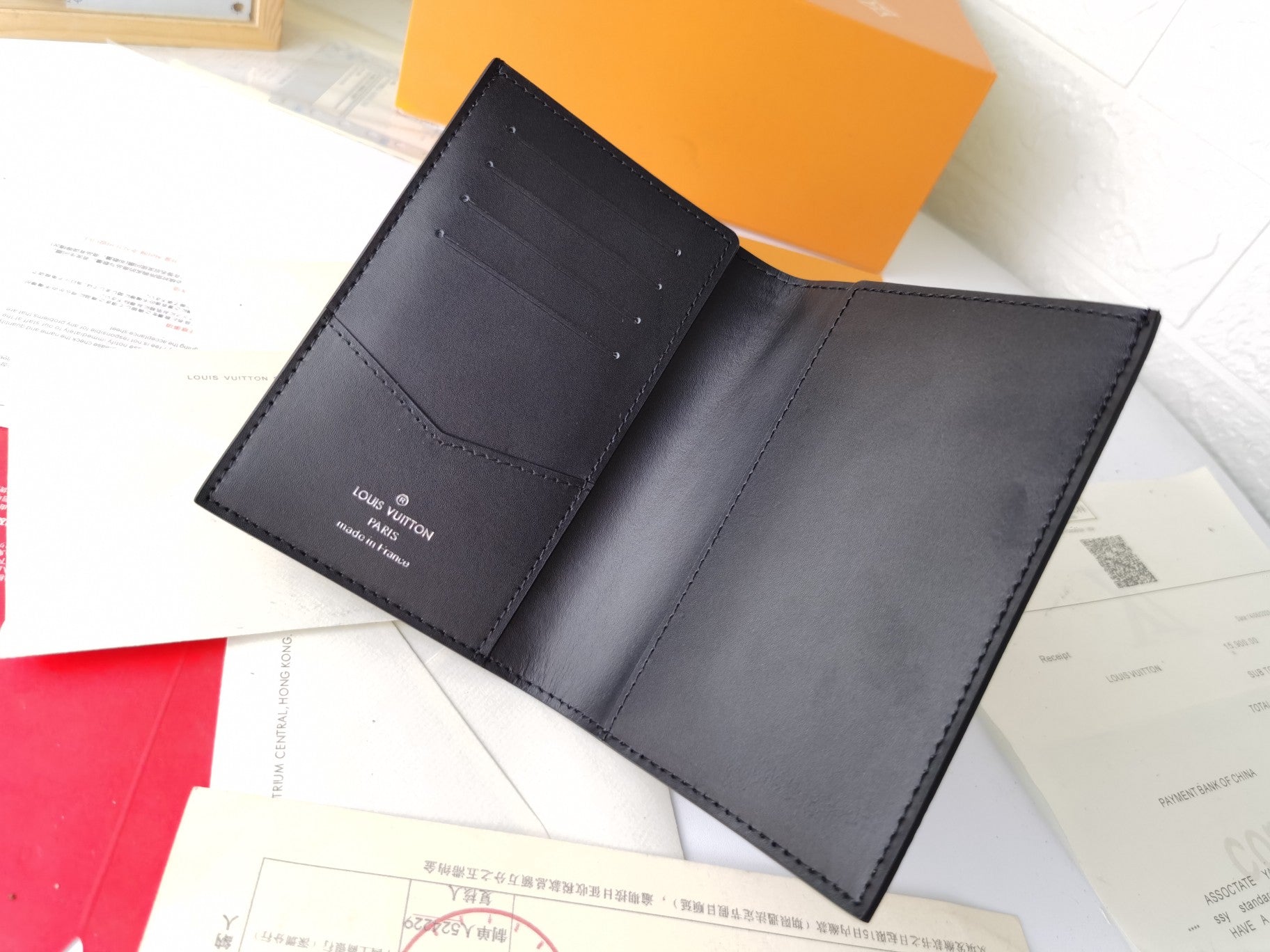 Elite Carryalls