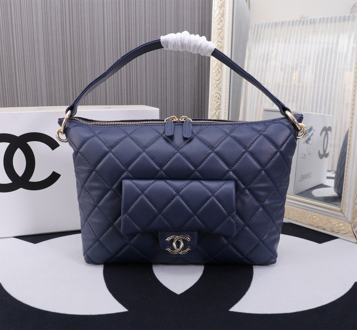 Elite Carryalls