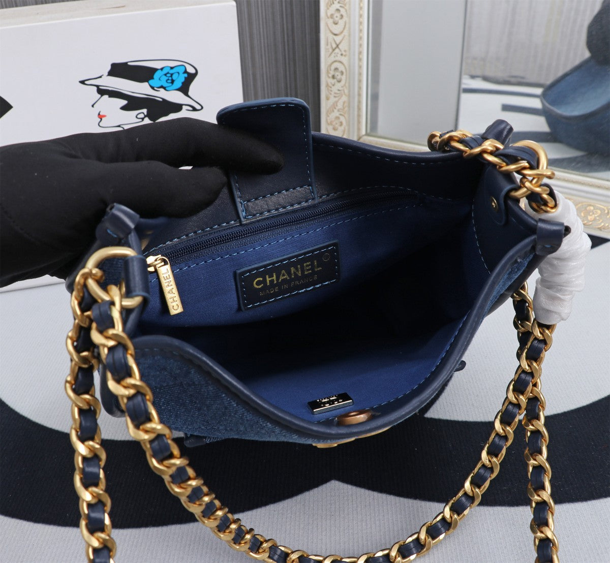 Elite Carryalls