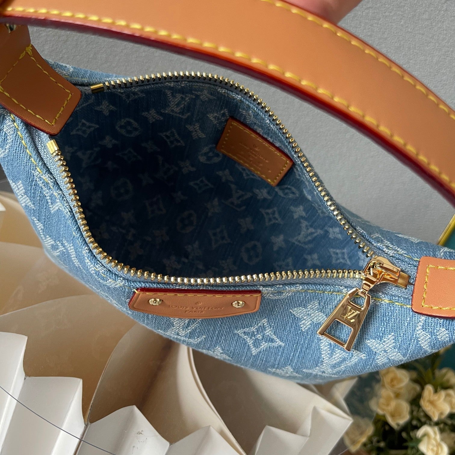 Elite Carryalls