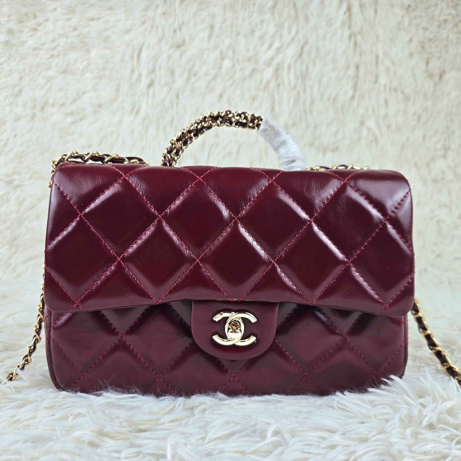 Elite Carryalls
