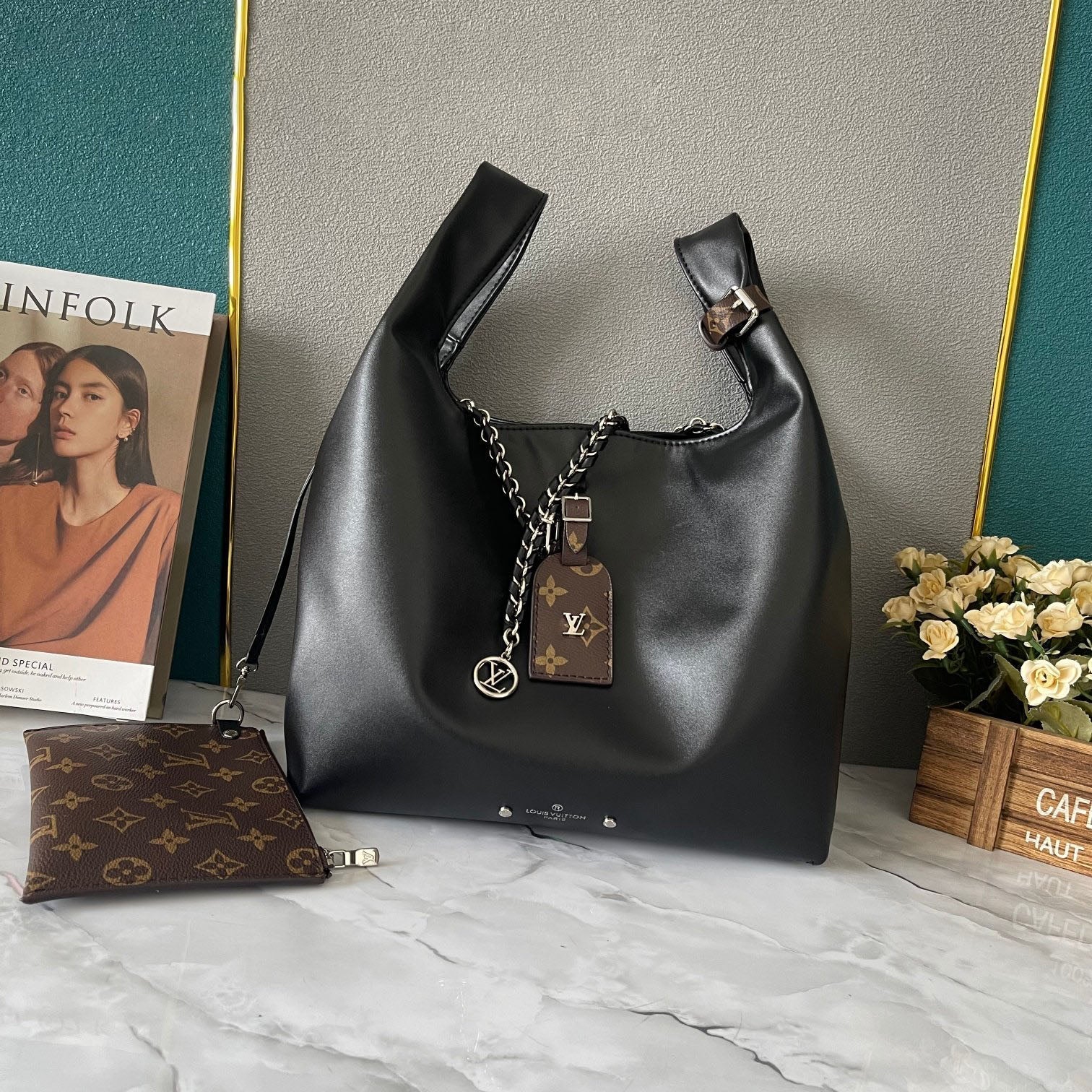 Elite Carryalls