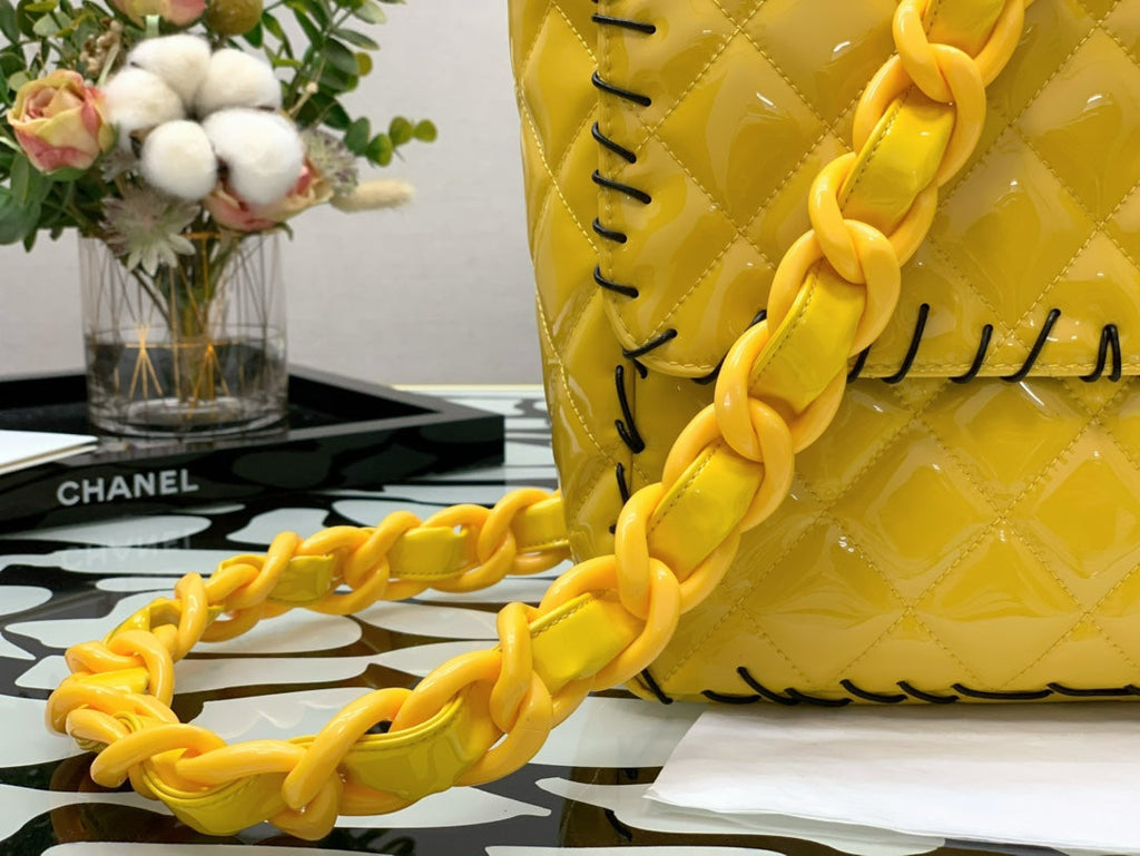 CHLVinyl Classic Yellow Shoulder bag For Women 29cm/11.5in