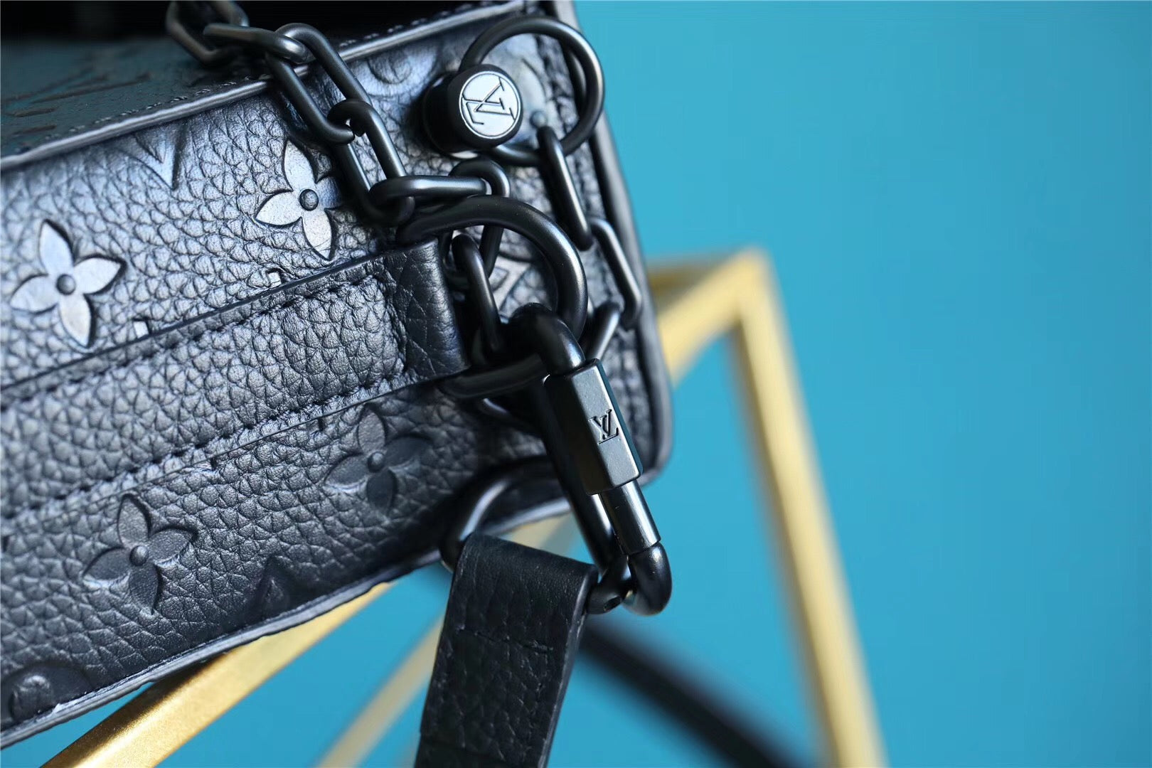 Louis Vuitton Mini Soft Trunk Box Taurillon Black For Men, Bags, Shoulder And Crossbody Bags 9.1in/23cm Louis Vuitton M61117