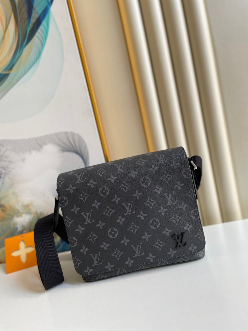 Louis Vuitton GLAMIstrict PM Monogram Eclipse Canvas For Men, Bags, Shoulder And Crossbody Bags 9.8in/25cm Louis Vuitton M44000