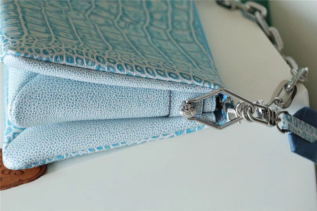 Louis Vuitton Coussin PM High Shiny Alligator Light Blue For Women,  Shoulder And Crossbody Bags 10.2n/26cm Louis VuittonÃƒâ€šÃ‚Â 
