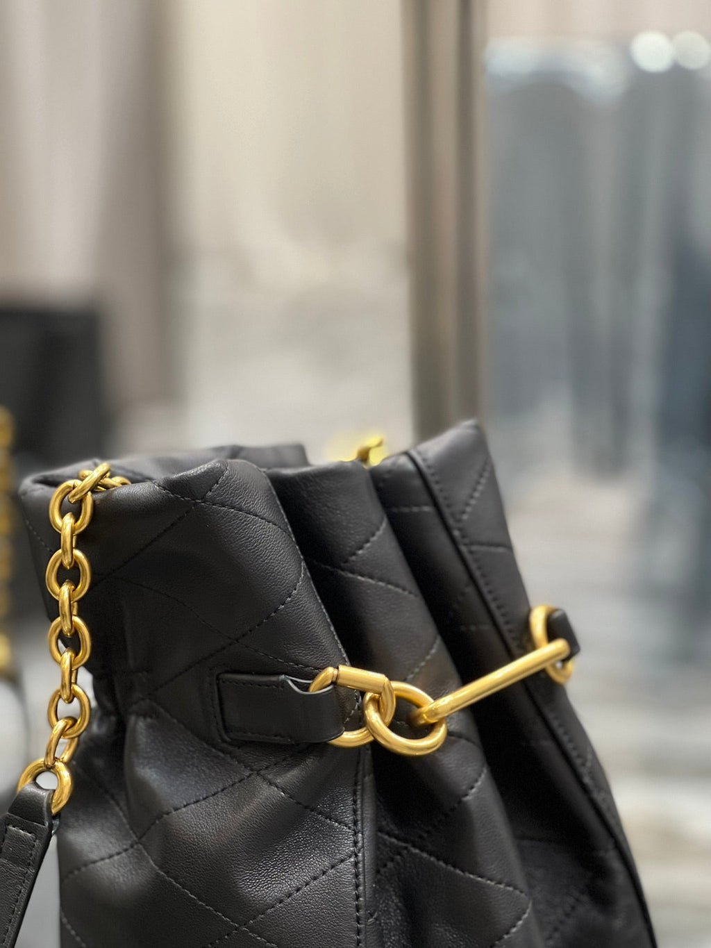 YSSL Le Maillon Bucket Bag Black For Women 10in/27cm YSL 686310AAAJK1000