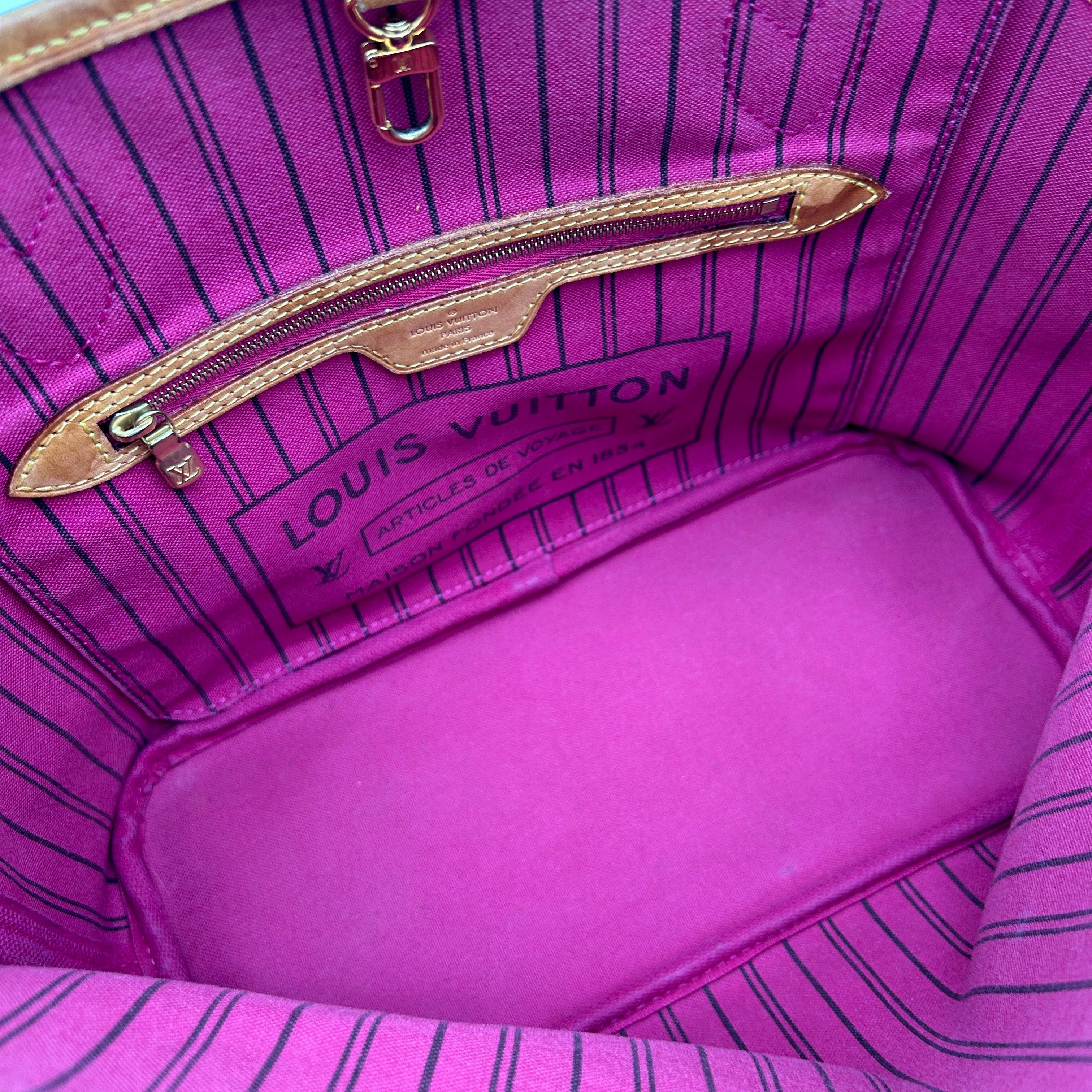 Louis Vuitton Neverfull MM Monogram Brown Shoulder Tote Bag