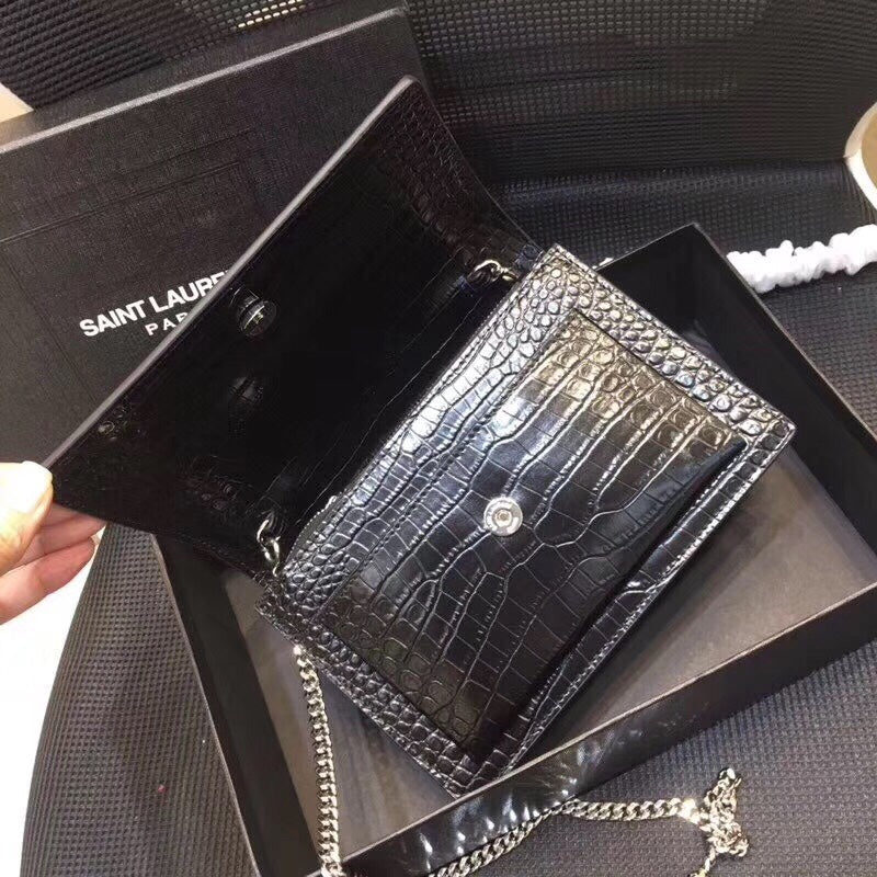 YSSL Sunset Chain Wallet Â In-Embossed Black For Women 8in/21cm YSL