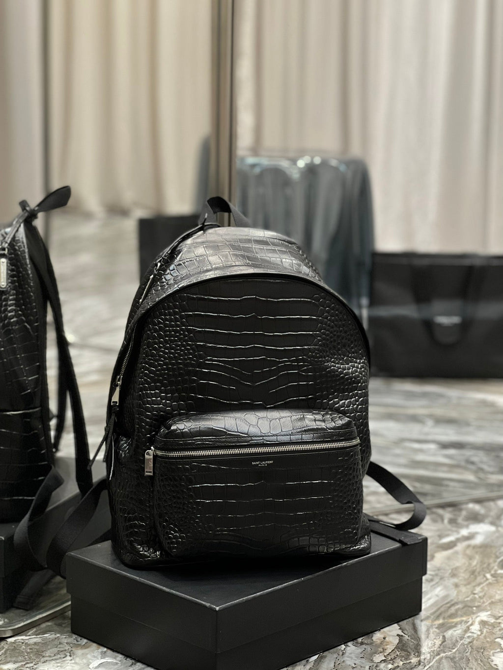 Top Quality City Backpack Black For Women, Women’s Bags 16.1in/41cm YSL? 534967DZE2F1000