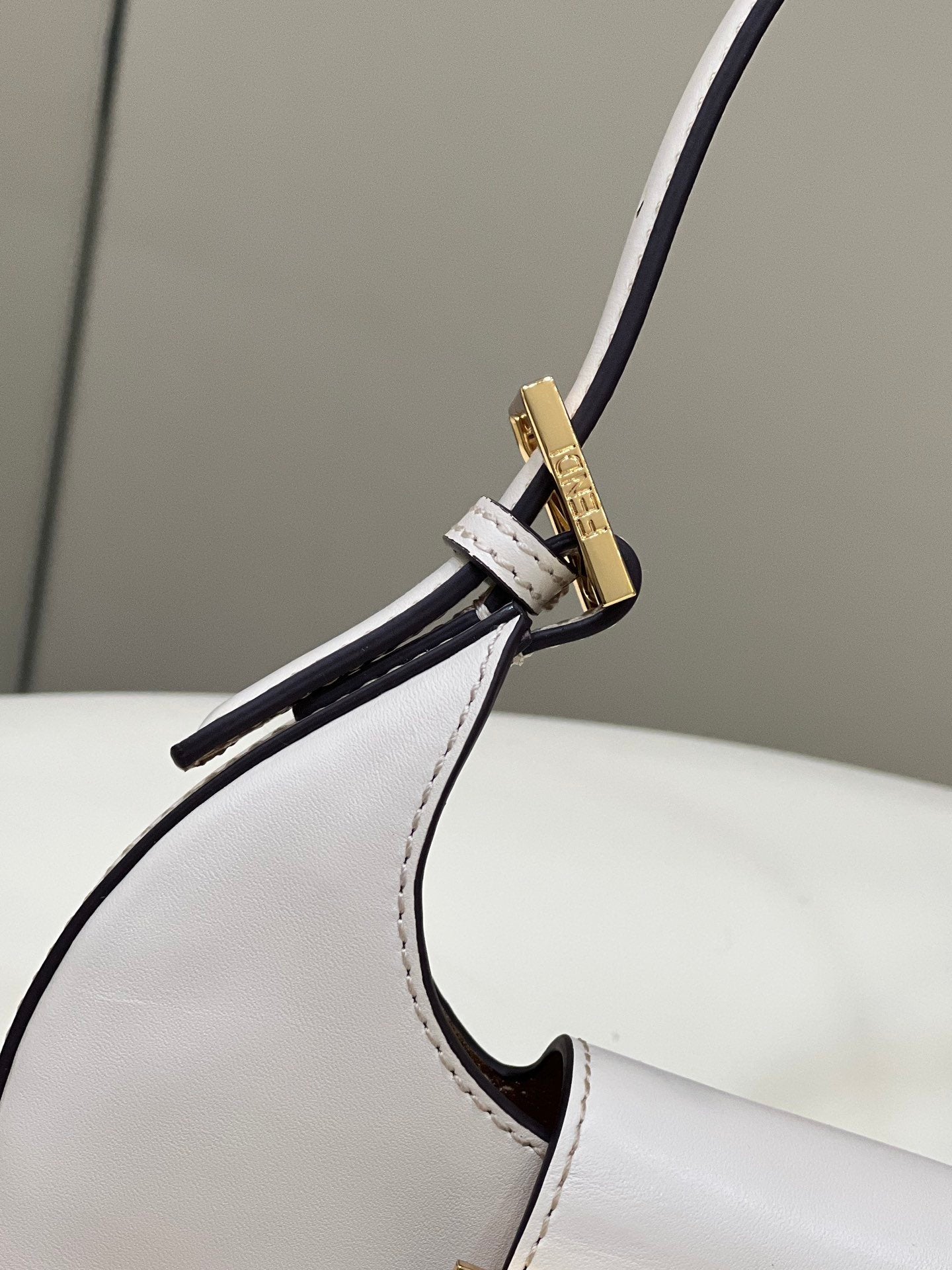 Cookie White For Women, Women’s Handbags, Shoulder Bags 7.4in/19cm FF 8BS065AAIWF0K7E