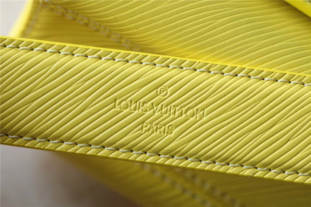 Louis Vuitton Twist PM Epi Yellow For Women,  Shoulder And Crossbody Bags 7.5in/19cm Louis Vuitton