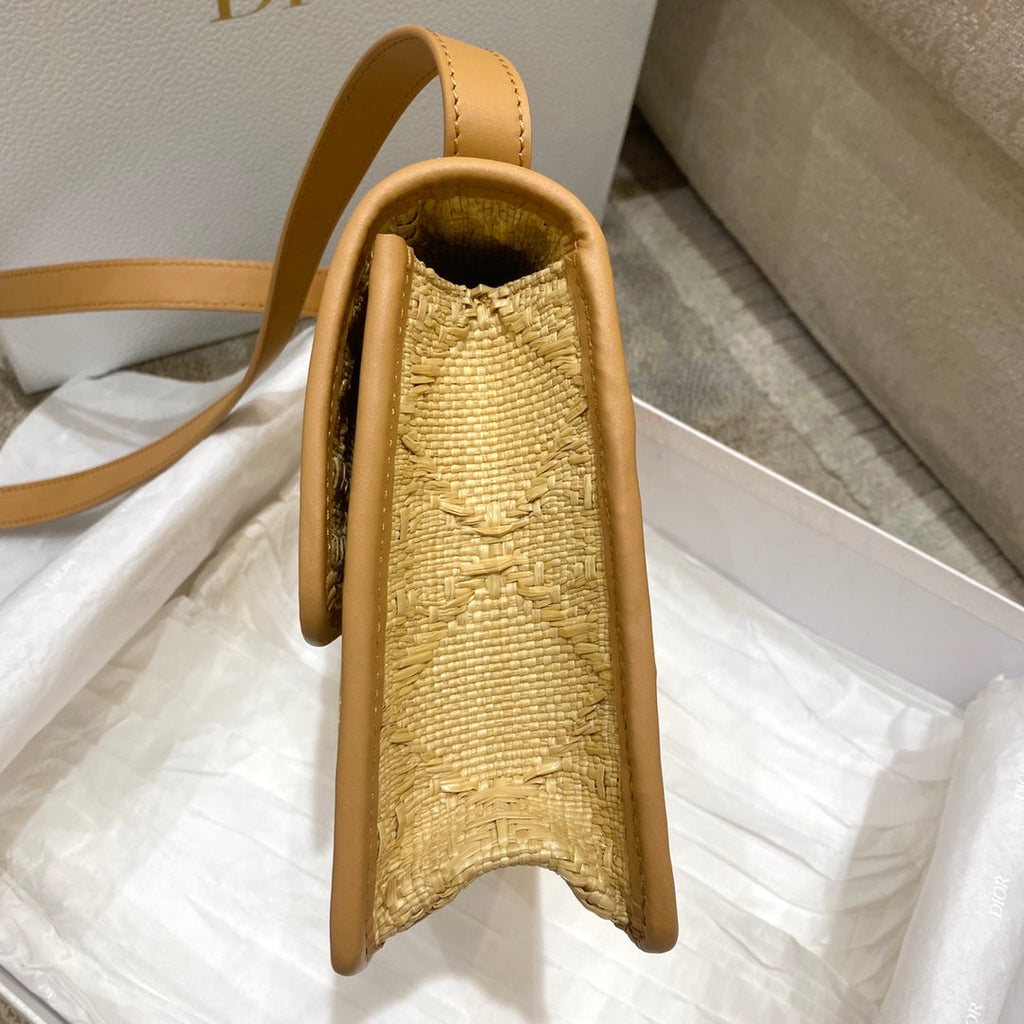 30 Montaigne Bag Natural Cannage Rafa, Brown Handbags, Shoulder Bags, Crossbody Bags, 24cm CD M9203UMBE_M925