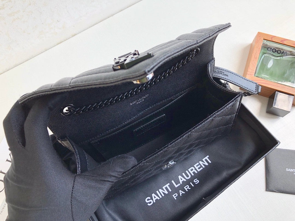 YSSL Envelope Small Bag In Mix MatelassÃ© Grain De Poudre Black For Women 8in/21cm YSL 600195BOW981000