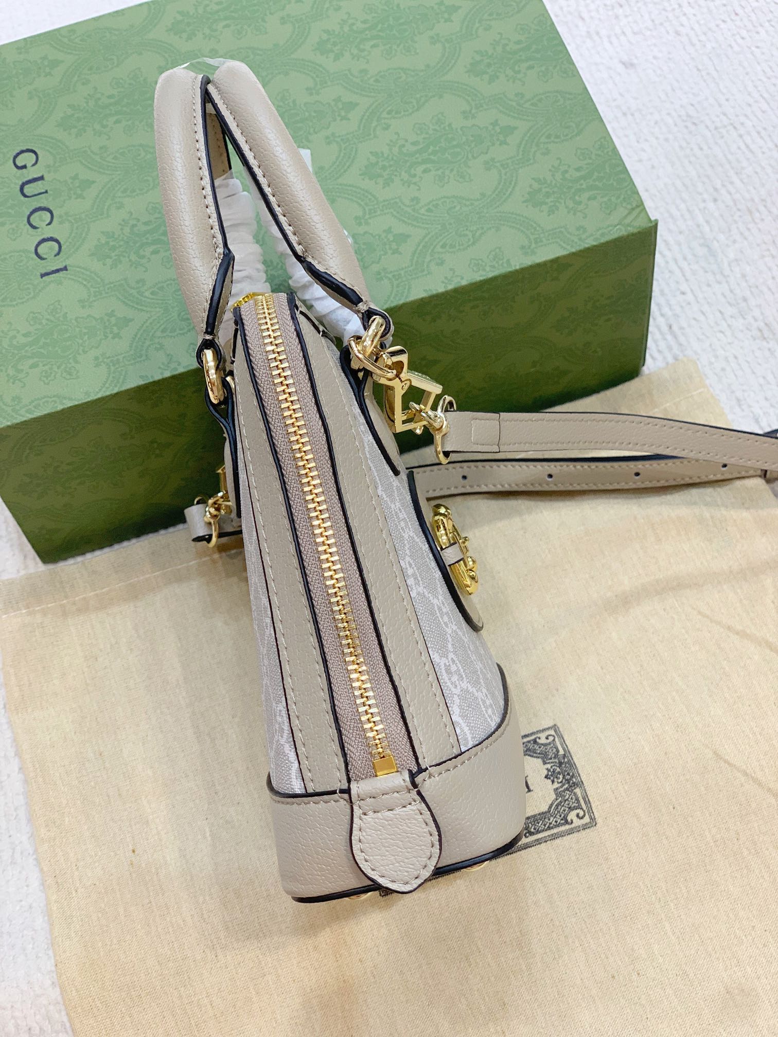 LB - New 1:1 rep Bag Gucci 447