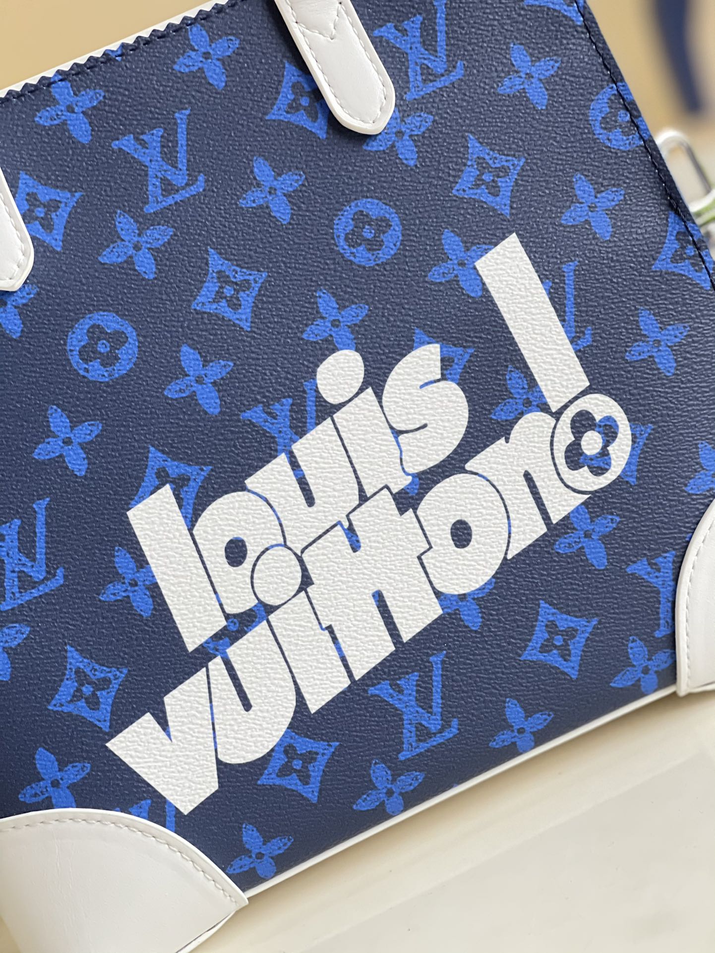 Louis Vuitton Litter Bag Vintage Monogram Canvas Blue By Virgil Abloh For Men, Men’s Bags, Shoulder And Crossbody Bags 9.4in/24cm Louis Vuitton