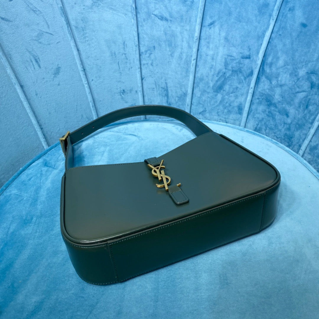 YSSL Le 5 Ã 7 Hobo Bag In Smooth Dark Green For Women 9in/23cm YSL 6572282R20W3045