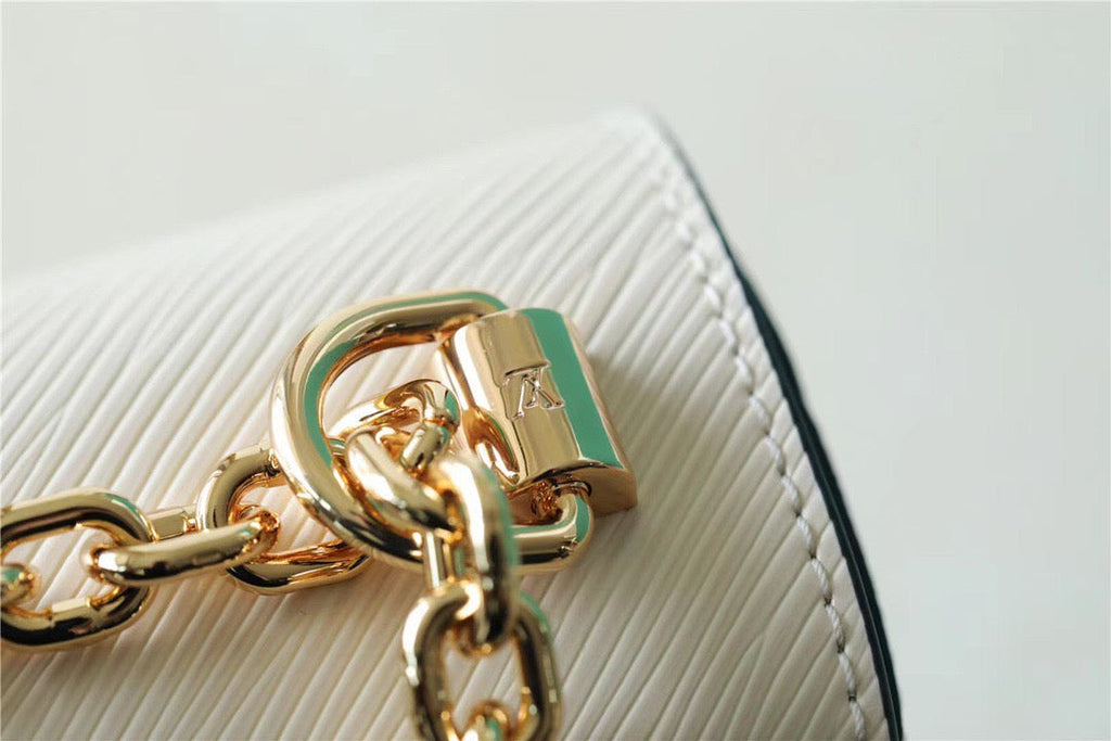 Louis Vuitton Twist MM Epi White For Women, WomenÃƒÂ¢Ã¢â€šÂ¬Ã¢â€žÂ¢s Bags, Shoulder And Crossbody Bags 9.1in/23cm Louis Vuitton M55513