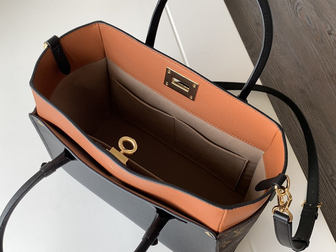 Louis Vuitton On My Side MM Tote Bag Monogram Canvas Black For Women,  Shoulder Bags 12in/31cm Louis Vuitton M53823