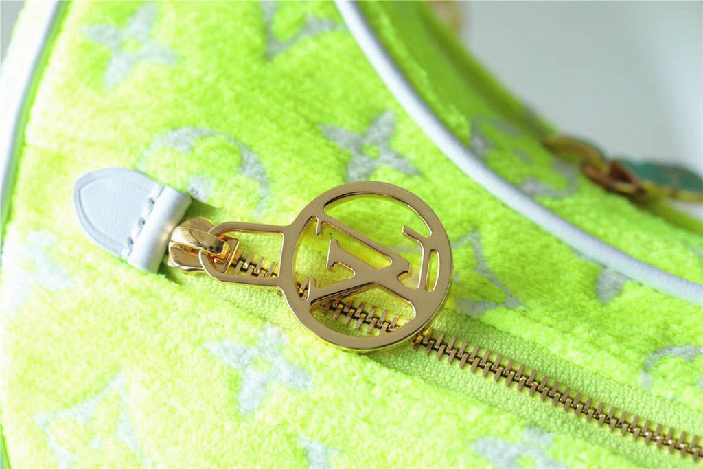 Louis Vuitton Loop Monogram Yellow For Women, Women’s Handbags, Shoulder Bags And Crossbody Bags 9.1in/23cm Louis Vuitton M81484