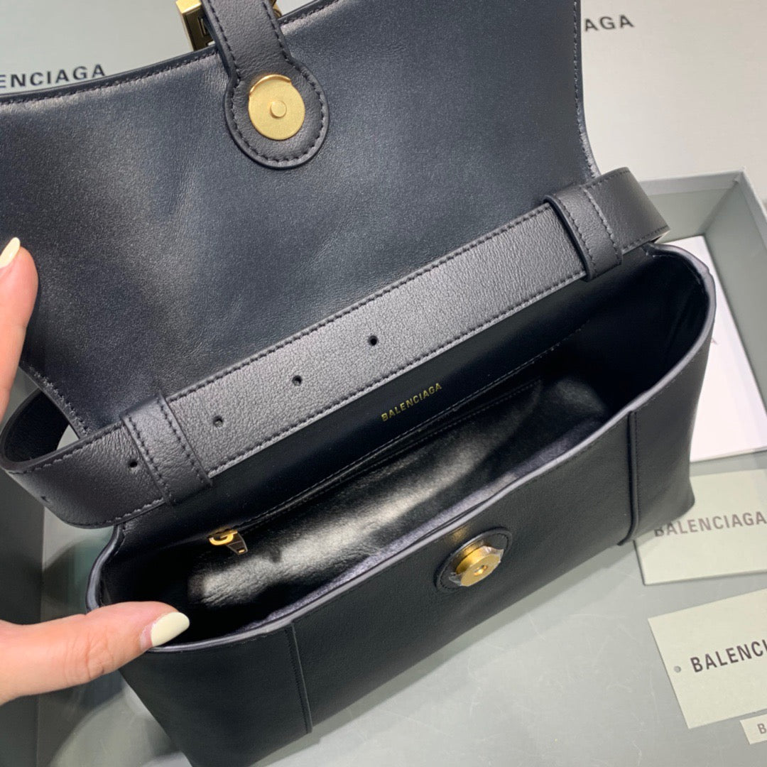 Downtown Small Shoulder Bag In Black, For Women,  Bags 11.8in/30cm 67135329S1M1000