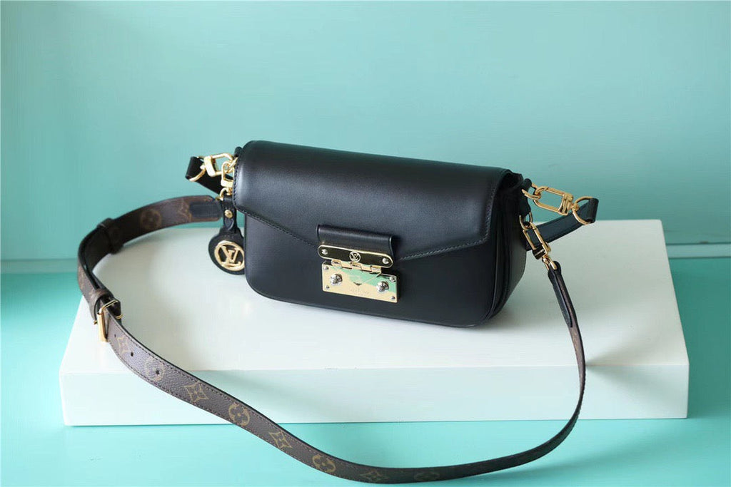 Louis Vuitton Swing Monogram Black For Women,  Shoulder And Crossbody Bags 24cm/9.4in Louis Vuitton M20393