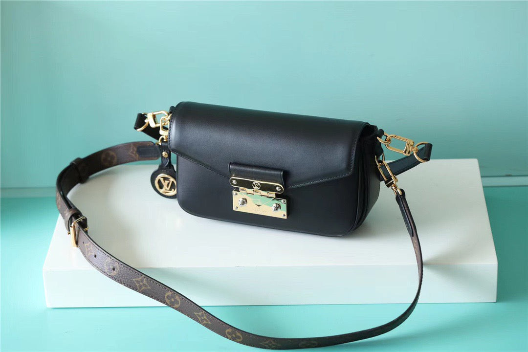 Louis Vuitton Swing Monogram Black For Women,  Shoulder And Crossbody Bags 24cm/9.4in Louis Vuitton M20393