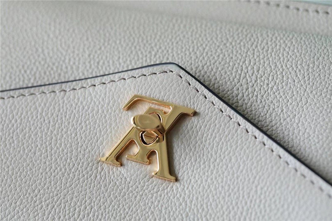 Louis Vuitton Mylockme Chain Pochette Grey For Women,  Shoulder and Crossbody Bags 7.5in/19cm Louis Vuitton 