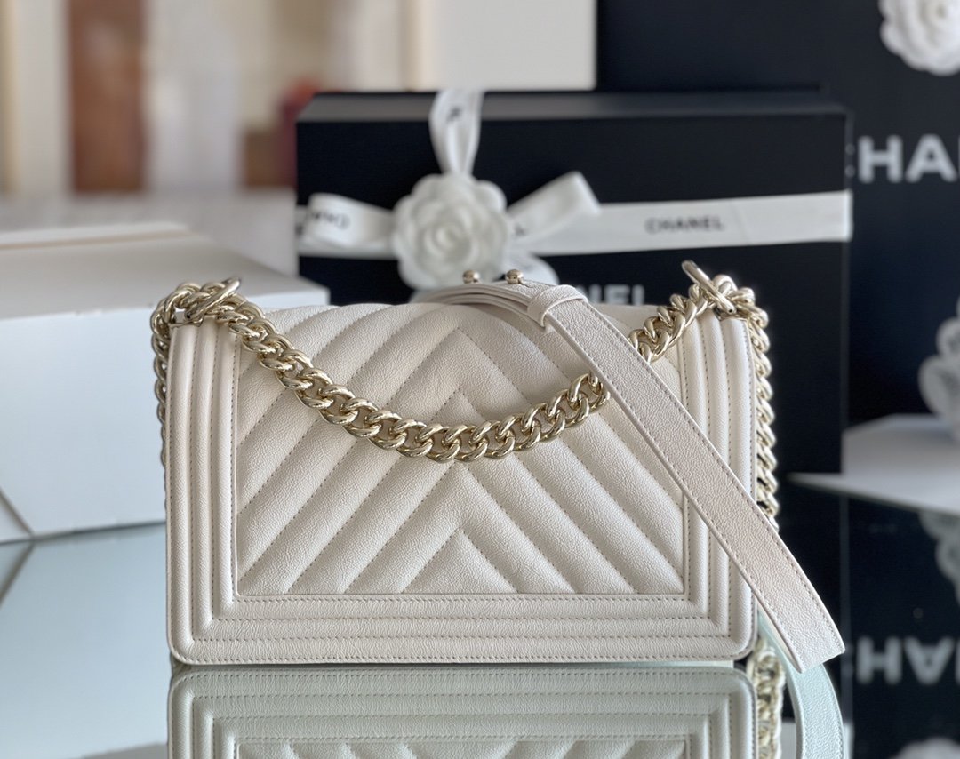 ChanelMeGLAMIum Classic GlamIap Bag 25cm White For Women A67086