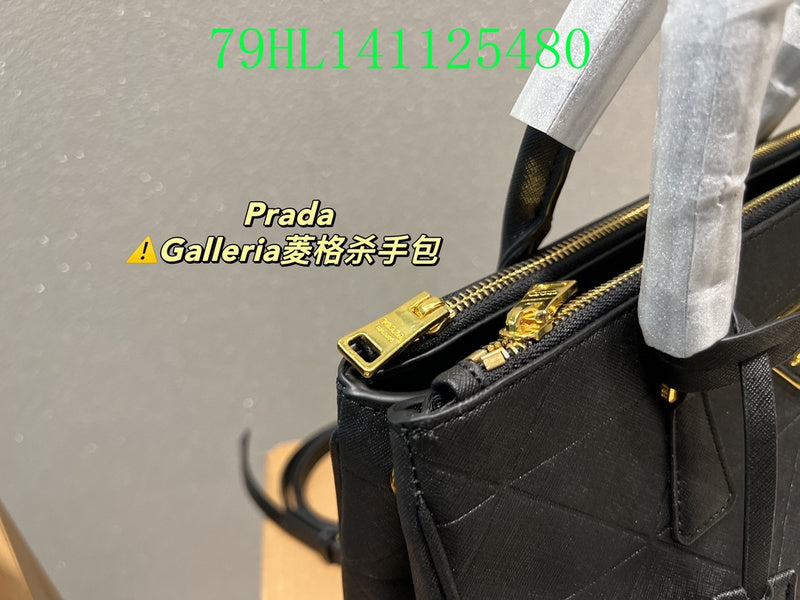 Prada Bags - The Luxera Bags  775