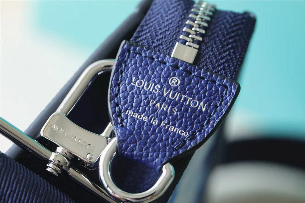 Louis Vuitton Gaston Wearable Wallet Monogram Blue For Men, Bags, Shoulder And Crossbody Bags 8.7in/22cm Louis Vuitton M81431