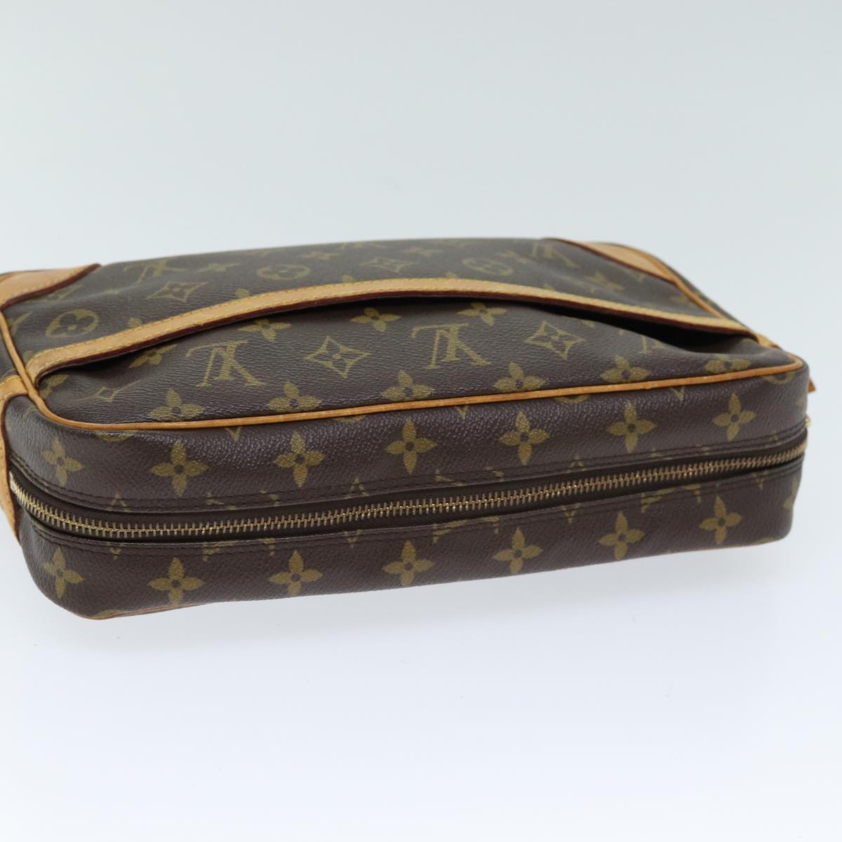 Louis Vuitton Compiegne 28 Clutch Bag