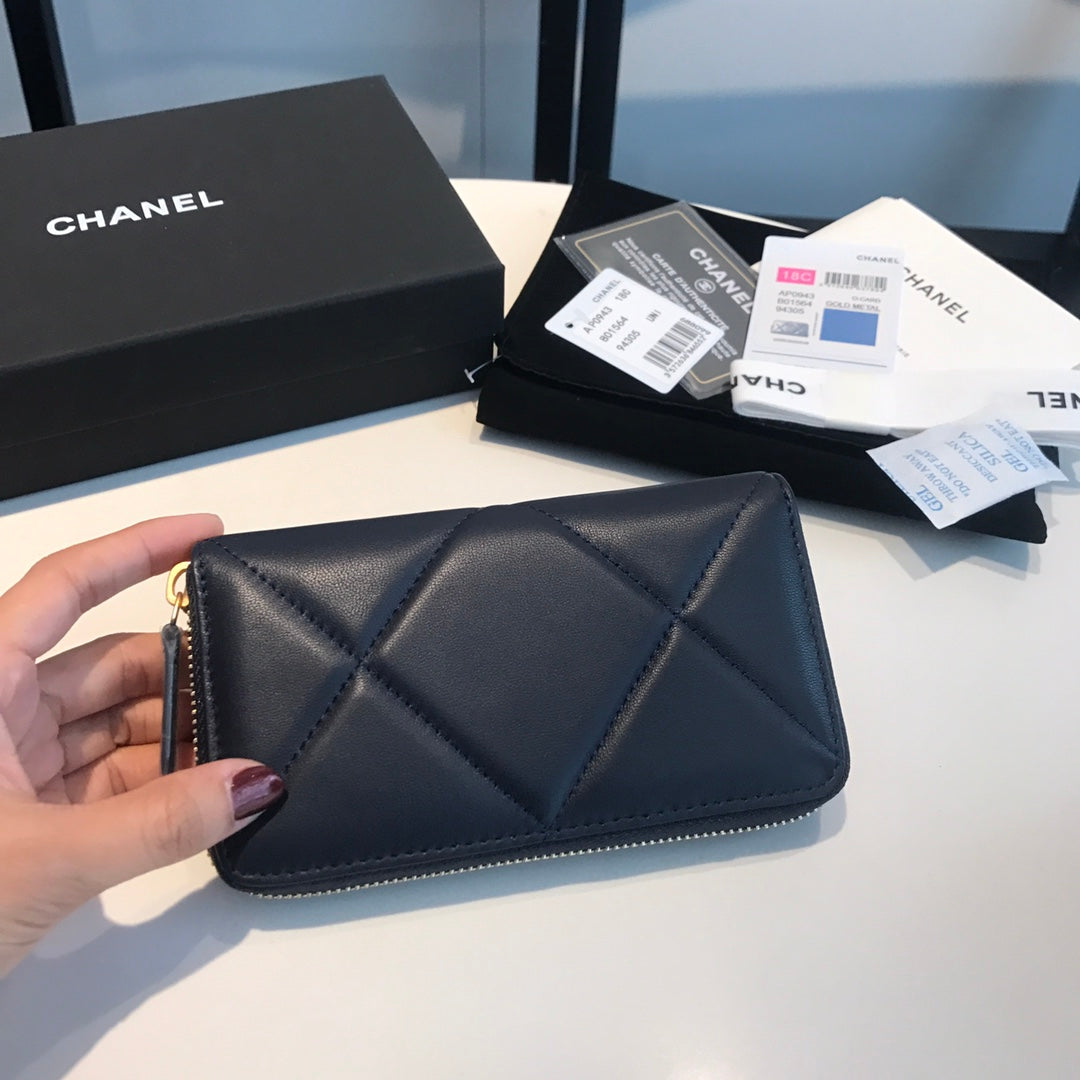 Chanel CHL RED BLACK WALLET 16.5CM