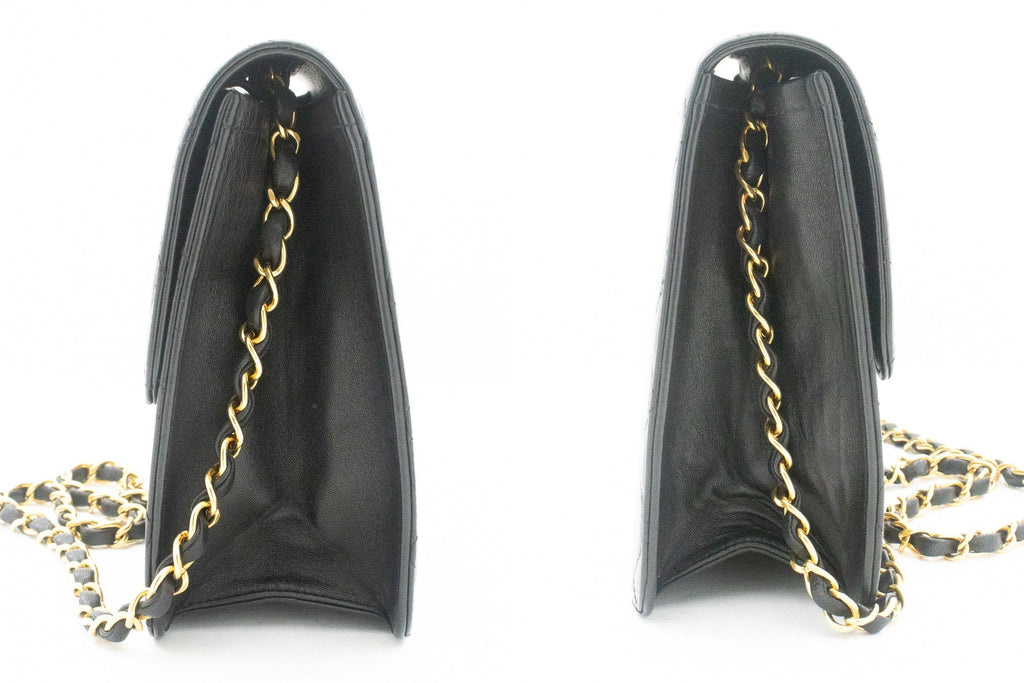 CHANEL Chain Shoulder Bag Clutch Black Quilted Flap Lambskin Purse k13