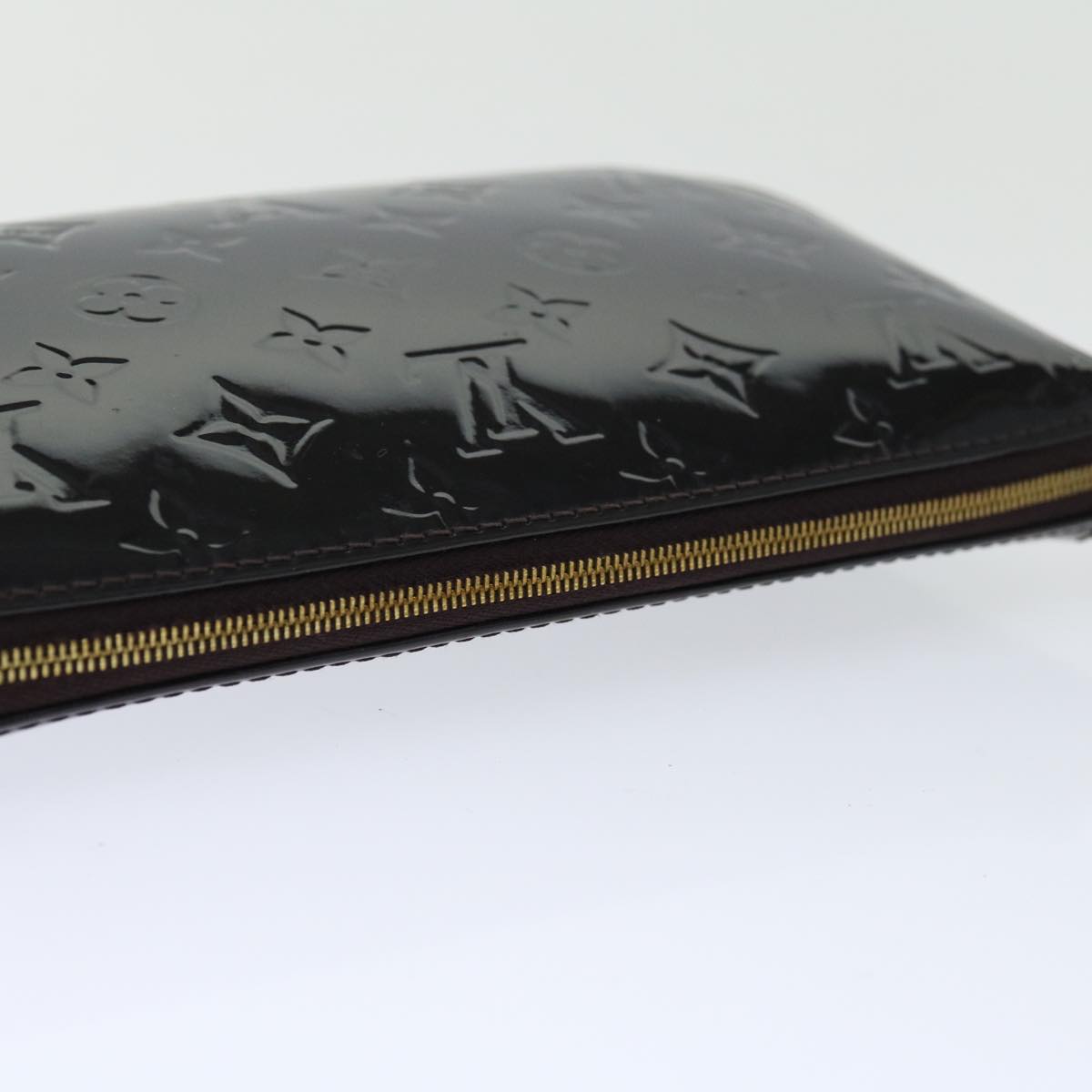 Louis Vuitton Pochette Accessoire   Leather Clutch Bag