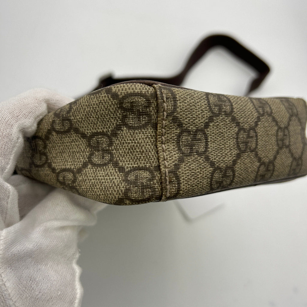 Gucci Gucci Supreme Crossbody Shoulder Bag gu8813ge