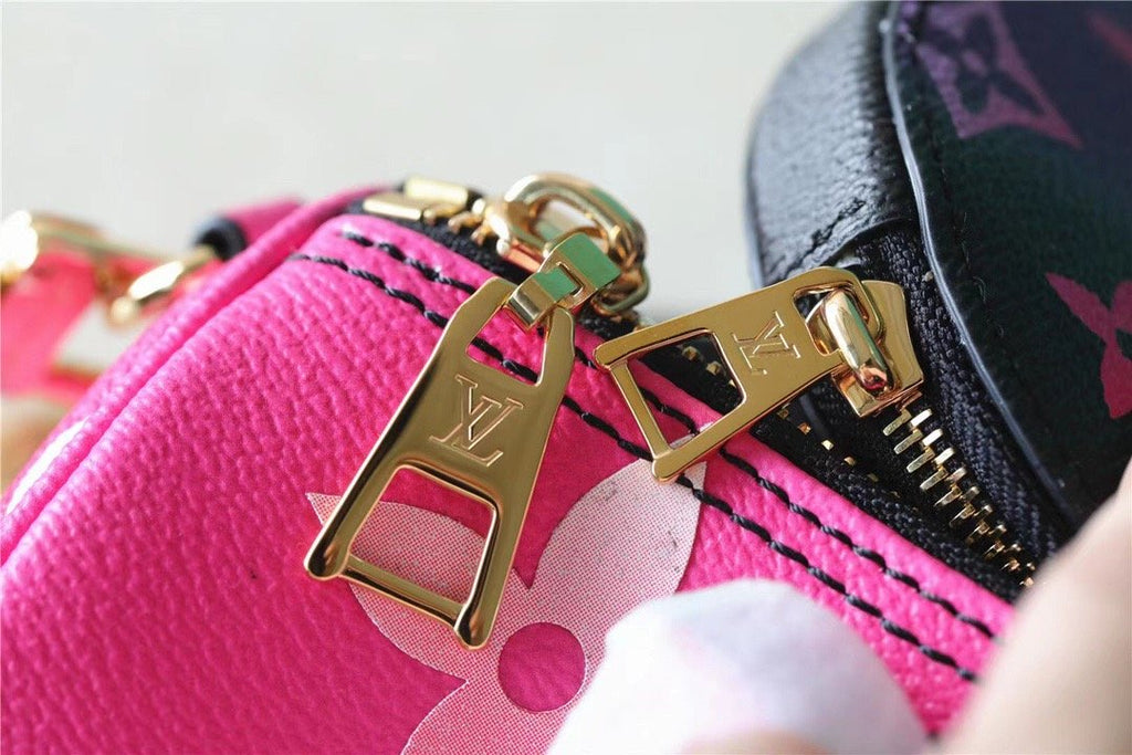 Louis Vuitton Papillon GLAMI Bag Classic Monogram For Women 20cm Midnight Fuchsia Louis Vuitton M59860