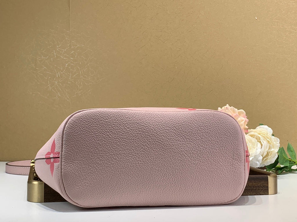 Louis Vuitton MarsGLAMIallow Hobo Bag Monogram Empreinte Pink For Women,  Shoulder And Crossbody Bags 9.4in/24cm Louis Vuitton M45697