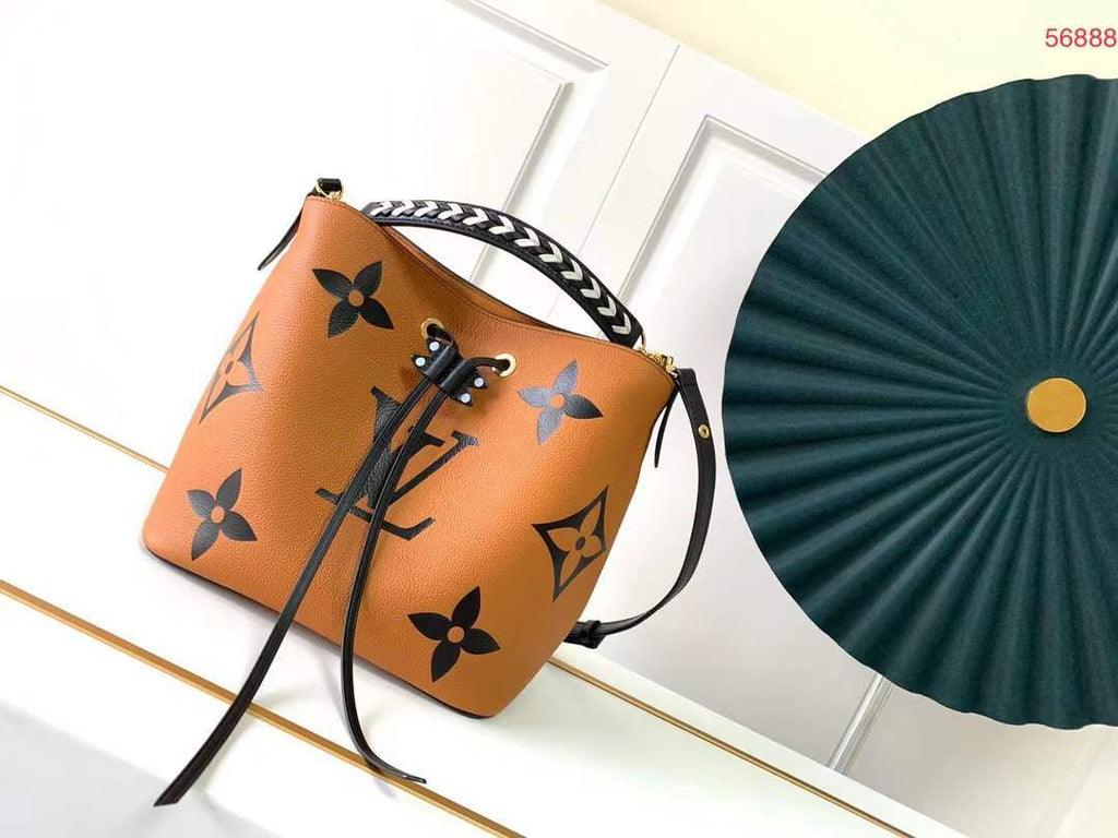 Louis Vuitton Louis Vuitton Crafty Neonoe MM Bucket Bag Caramel For Women, WomenÃƒÂ¢Ã¢â€šÂ¬Ã¢â€žÂ¢s Handbags, Shoulder Bags 10.2in/26cm Louis Vuitton M56888