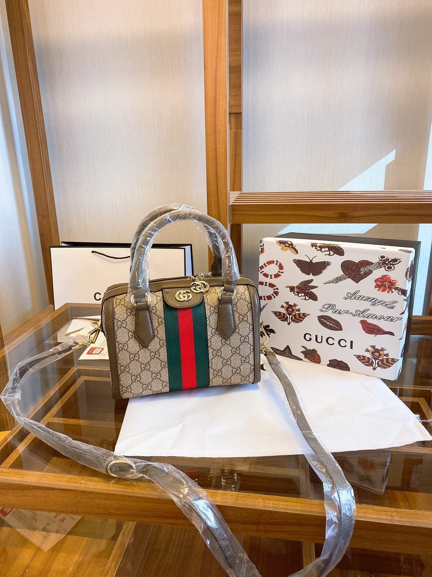 LB - New 1:1 rep  Bags Gucci 282