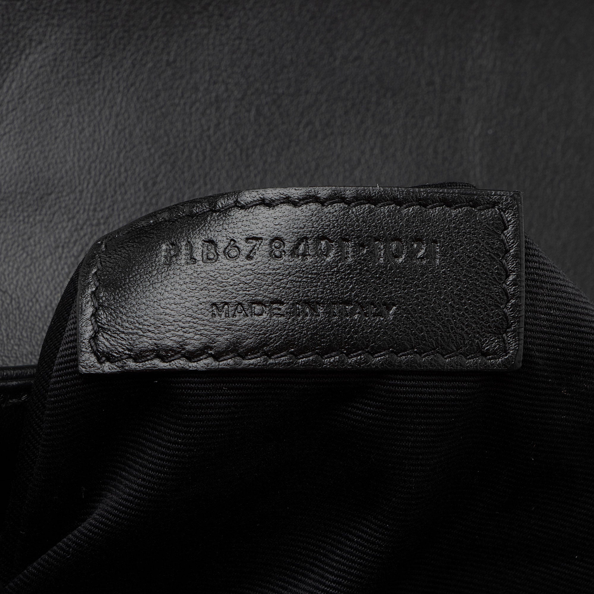 Saint Laurent Matelasse Calfskin Monogram LouLou Toy Crossbody (SHF-yd38W0)